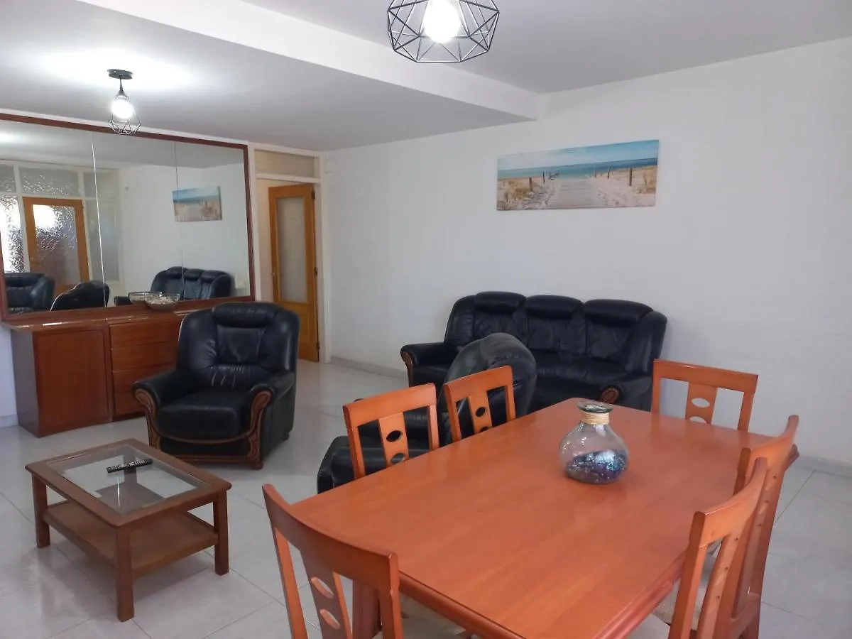 Casa Cal Sabater - En Pleno Centro, Bonita Vista Al Rio, Gran Parking Publico Delante, A.A., Wifi. - Es-89-89 Villa Sant Pere Pescador
